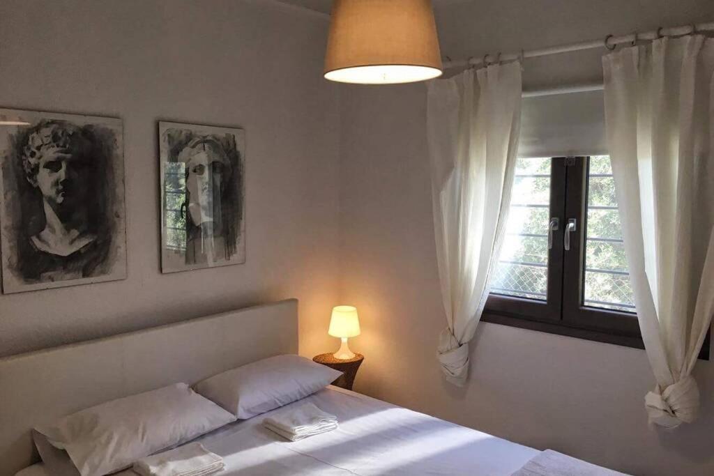 Anastasias Cottage 네아 이라클리아 외부 사진