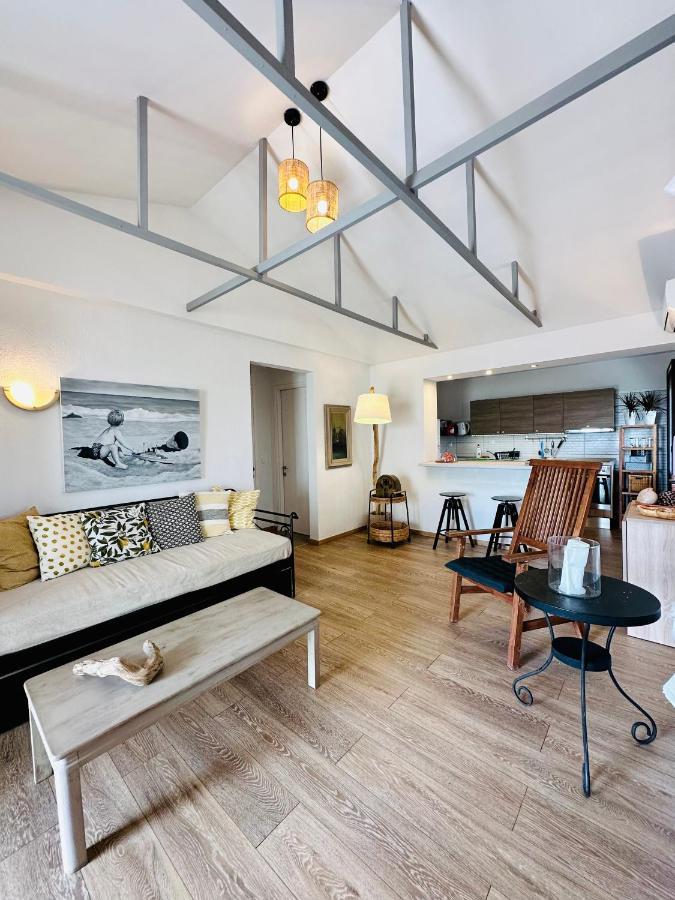 Anastasias Cottage 네아 이라클리아 외부 사진